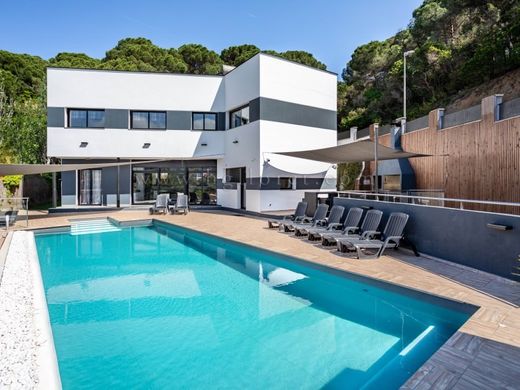 Luxe woning in Lloret de Mar, Província de Girona