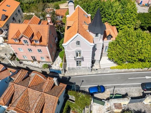 Detached House in Sintra, Lisbon