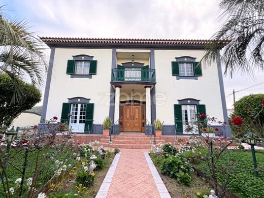 Luxury home in Ribeira Grande, Azores