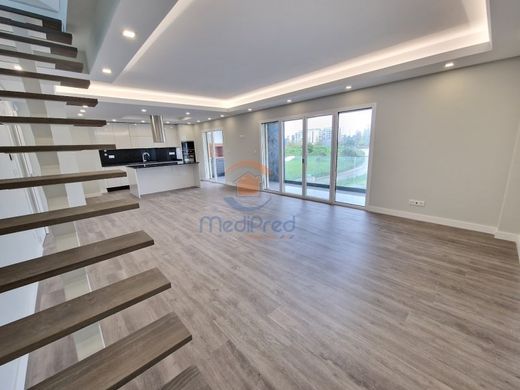 Διαμέρισμα σε Odivelas, Distrito de Lisboa