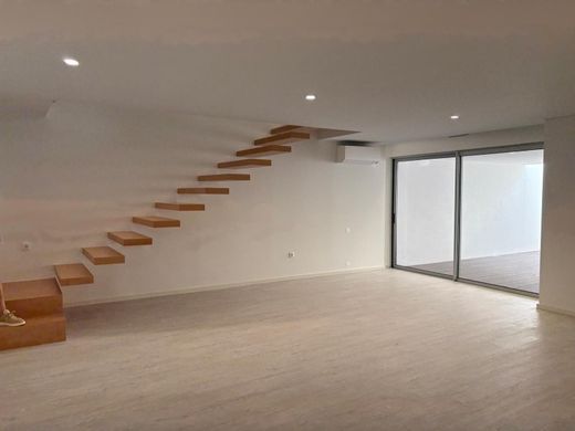 Semidetached House in Vila do Conde, Distrito do Porto