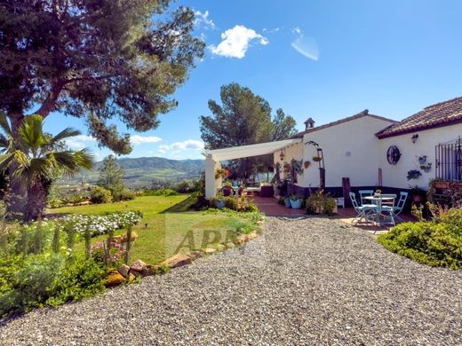 Rural or Farmhouse in Pizarro, Malaga