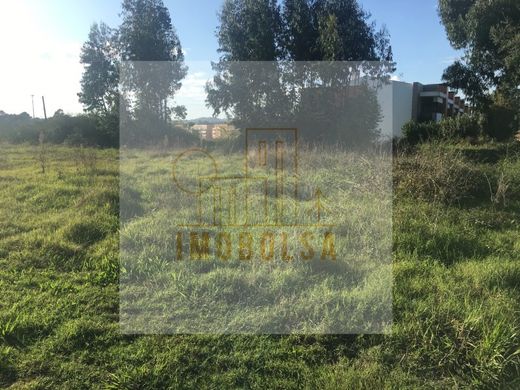 Terreno en Vila Nova de Famalicão, Braga