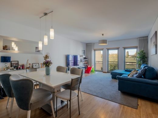 ﺷﻘﺔ ﻓﻲ Loures, Distrito de Lisboa