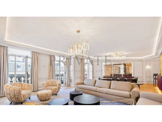 Appartement in Buttes-Chaumont, Villette, Bas Belleville, Paris