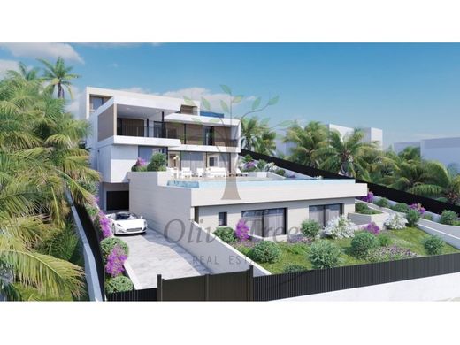 Luxe woning in Santa Eulària des Riu, Balearen