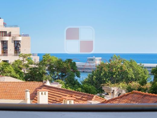 Funchal, Madeiraのアパートメント