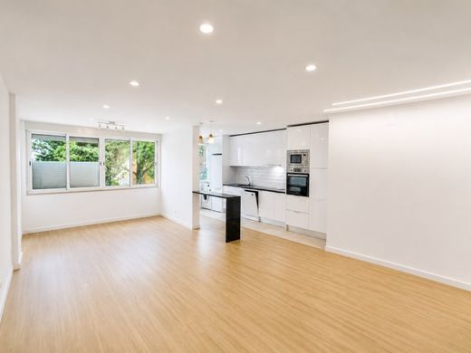 Apartment in Oeiras, Lisbon