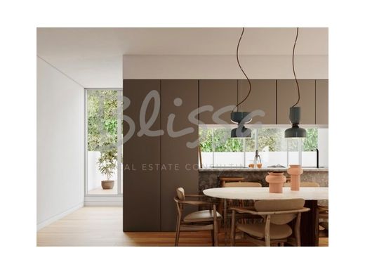 Apartment / Etagenwohnung in Lissabon, Lisbon