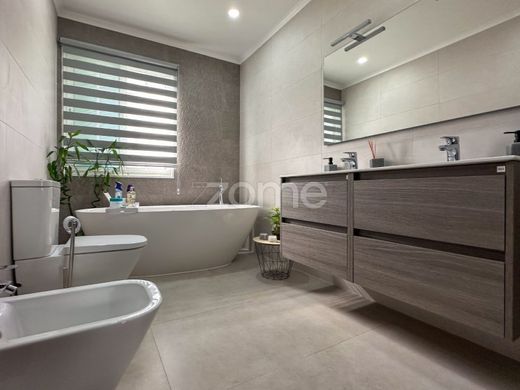 豪宅  Ponta Delgada, Azores