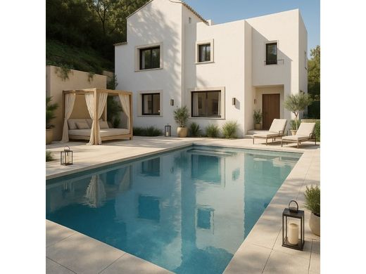 Casa en Ojén, Málaga