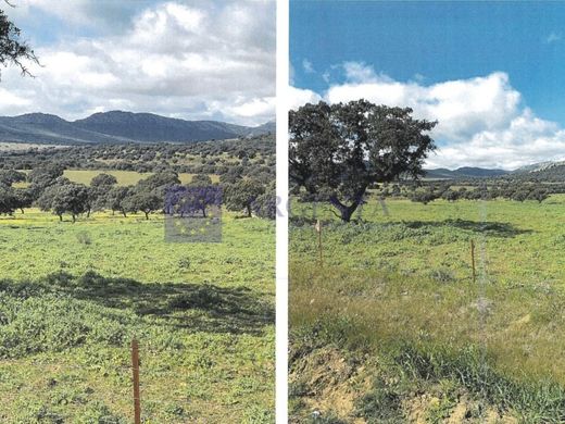 Ρουστίκ ή Αγροικίες σε Alcuéscar, Provincia de Cáceres