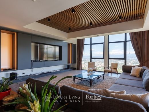 Appartement in Santa Ana, Provincia de San José