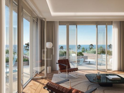 Apartment / Etagenwohnung in Cascais, Lissabon