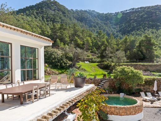 Villa in Sant Josep de sa Talaia, Balearen Inseln