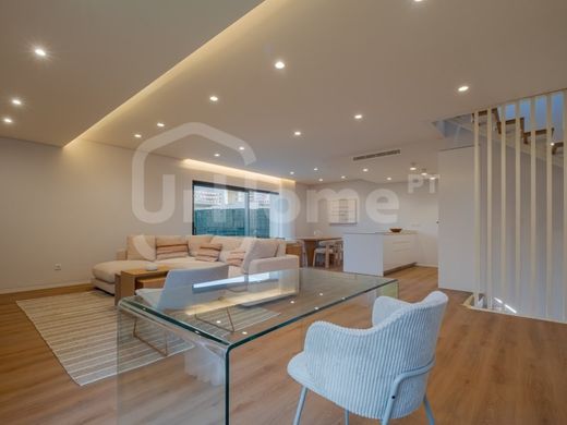 Villa Plurifamiliare a Seixal, Distrito de Setúbal