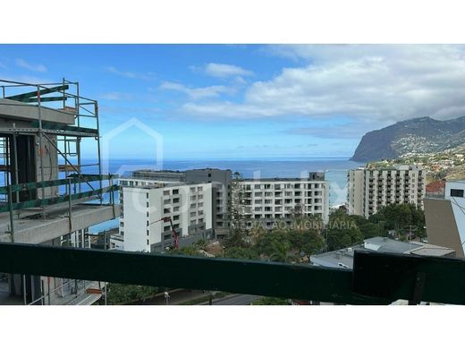 Funchal, Madeiraのアパートメント