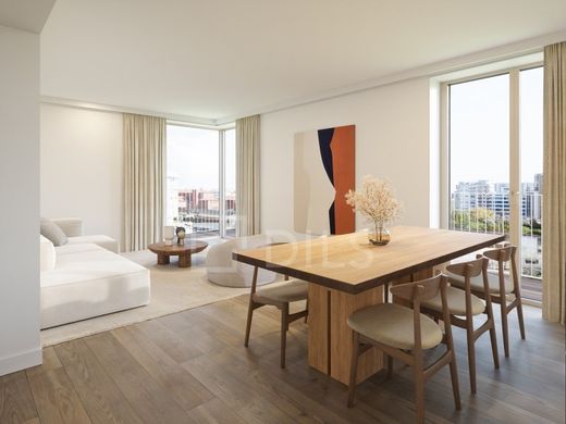 Apartment / Etagenwohnung in Lissabon, Lisbon