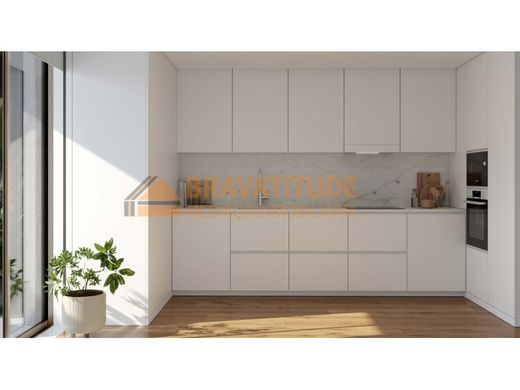 Semidetached House in Vila Nova de Gaia, Distrito do Porto