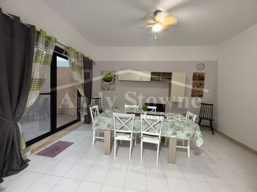 Maison de luxe à San Ġwann, Saint John