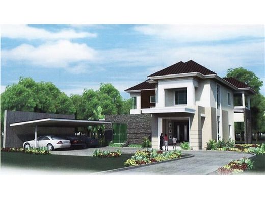 Casa en Bandar Seri Begawan, Daerah Brunei dan Muara