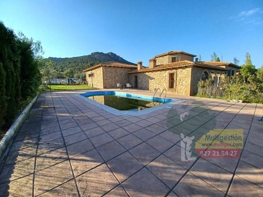 Элитный дом, Sierra de Fuentes, Provincia de Cáceres