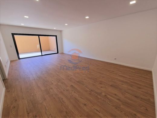 ‏דירה ב  Loures, Distrito de Lisboa