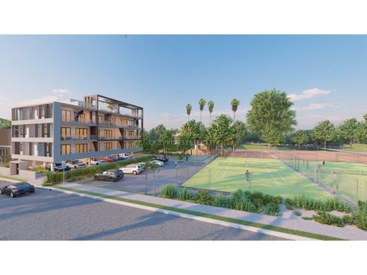 Apartment / Etagenwohnung in Limassol, Limassol District