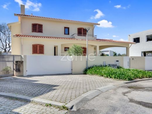 豪宅  加亚新城
, Vila Nova de Gaia