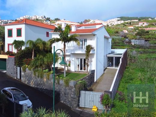 Santa Cruz, Madeiraの高級住宅