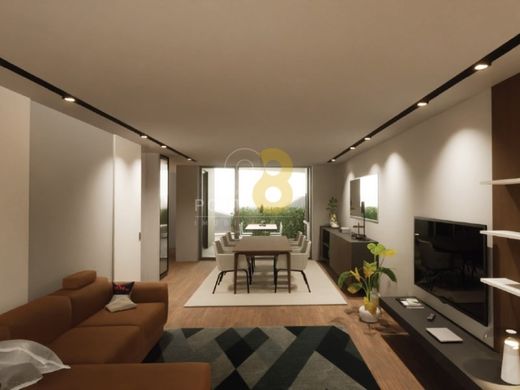 Villa Plurifamiliare a Vila Nova de Gaia, Oporto