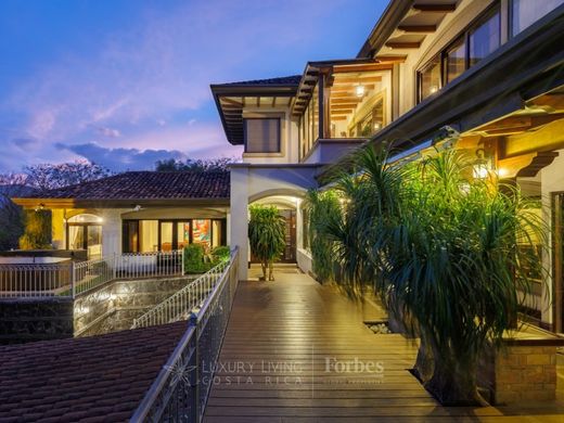 Luxe woning in Santa Ana, Provincia de San José