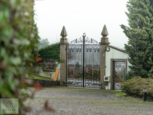 Casa Unifamiliare a Guimarães, Distrito de Braga