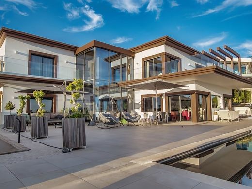 Luxury home in Faro, Distrito de Faro