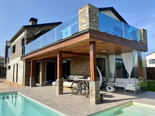 Luxury home in Parbayón, Province of Cantabria