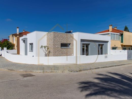 Detached House in Setúbal, Distrito de Setúbal