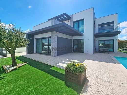 Luxury home in Bombarral, Distrito de Leiria