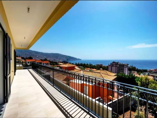 Luxury home in Funchal, Madeira