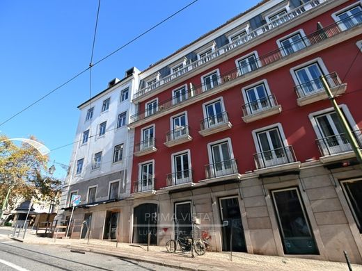 아파트 / Santa Maria Maior, Lisbon