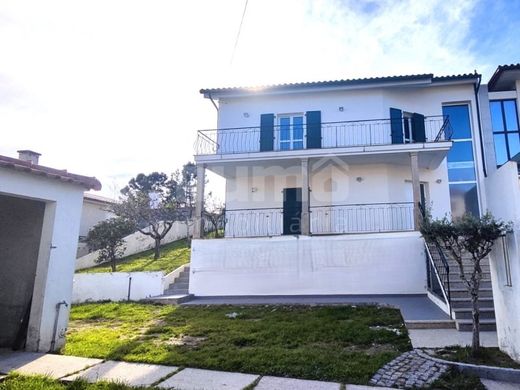 다세대 빌라 / Viana do Castelo, Distrito de Viana do Castelo