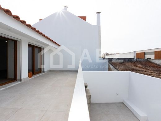 Mehrfamilienhaus in Montijo, Distrito de Setúbal