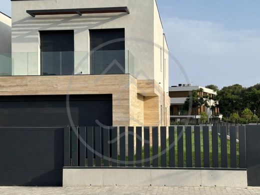 Casa Geminada - Castell-Platja d'Aro, Gerunda