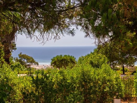 Casa di lusso a Almada, Distrito de Setúbal