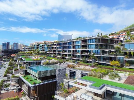 Penthouse in Funchal, Madeira