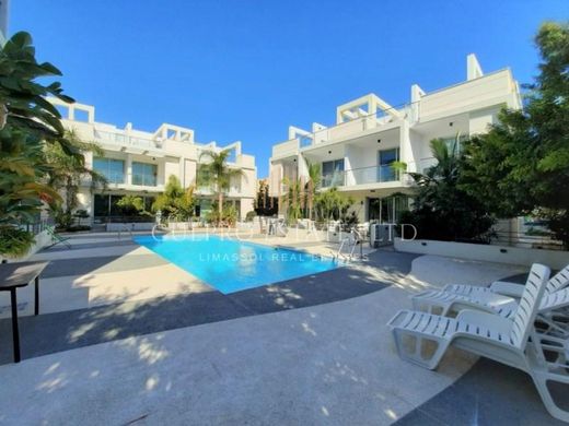 Semidetached House in Germasógeia, Limassol District