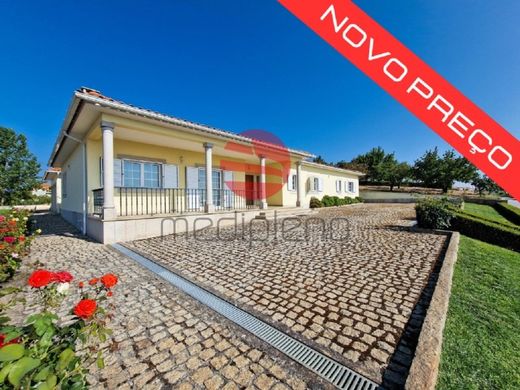 Luxe woning in Mêda, Distrito da Guarda