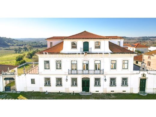 Casa de lujo en Anadia, Aveiro