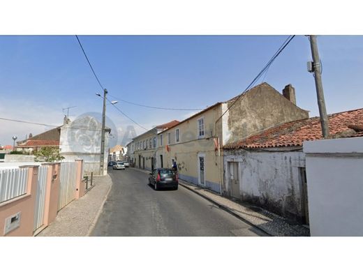 Residential complexes in Loures, Lisbon