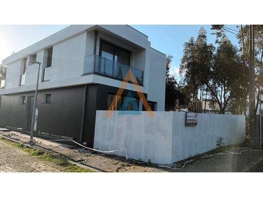 Элитный дом, Espinho, Distrito de Aveiro