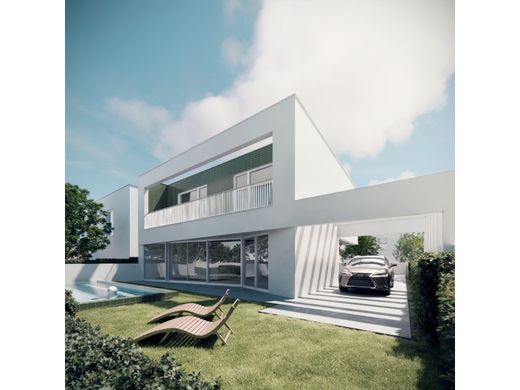 Twee-onder-een-kapwoning in Cascais, Distrito de Lisboa